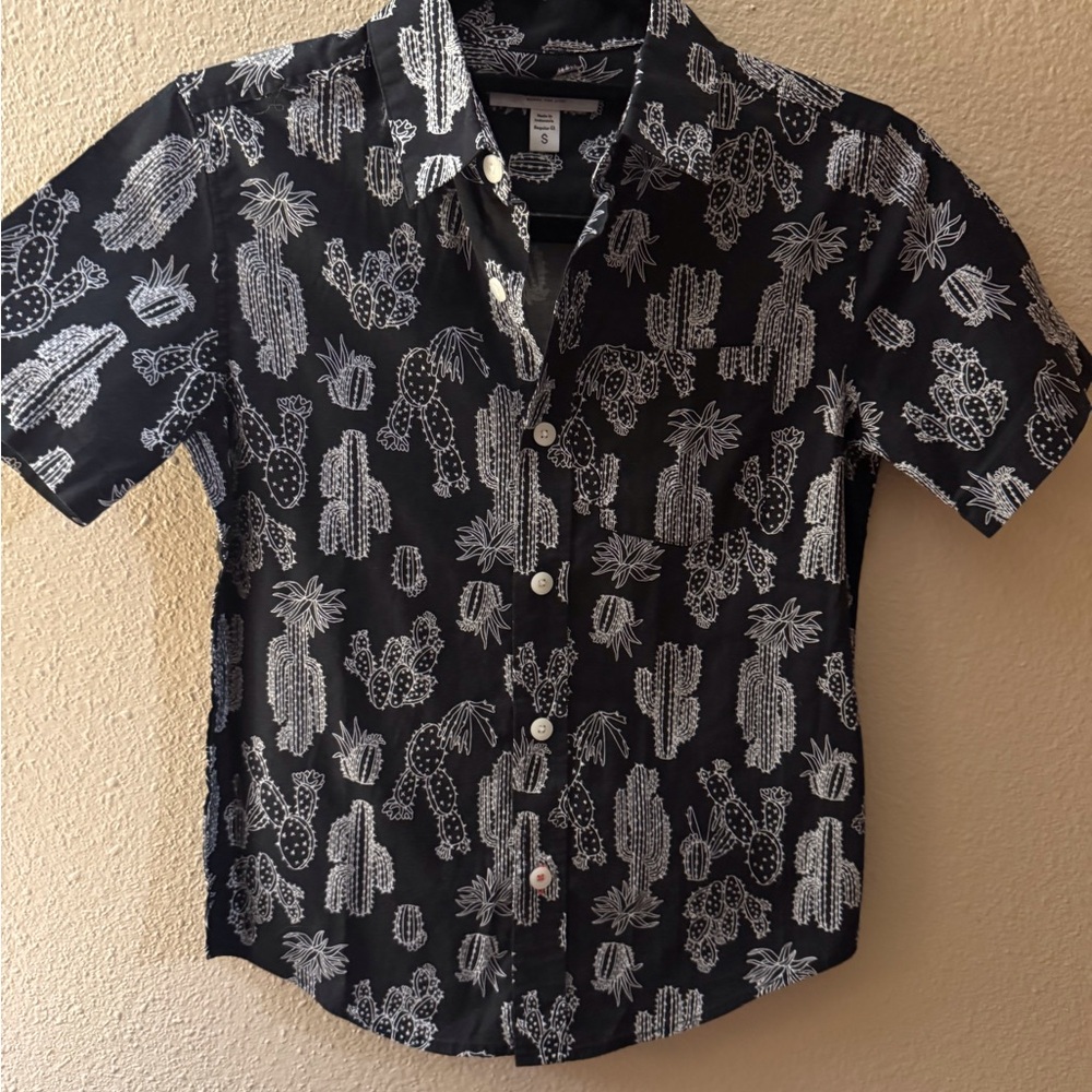 Sonoma Black and White Cactus Print Button Down Shirt